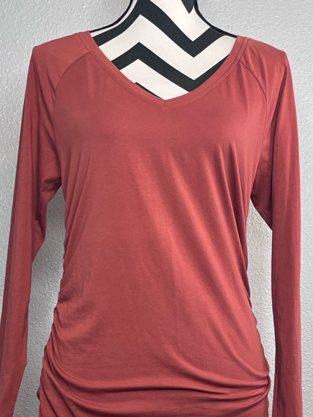 Sundance Boho V-Neck Clay Runched Side Long-Sleeve Tunic Top Sz M - Picture 3 of 10